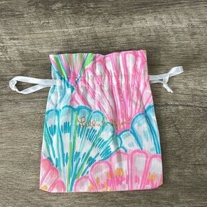 Lilly Pulitzer pouch authentic